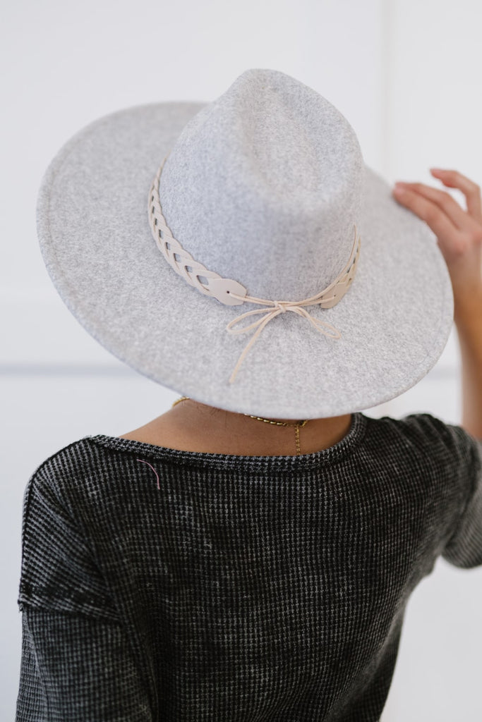 Fame Trendsetter Braided Strap Felt Fedora - Belle Donne Clothing & Accessories