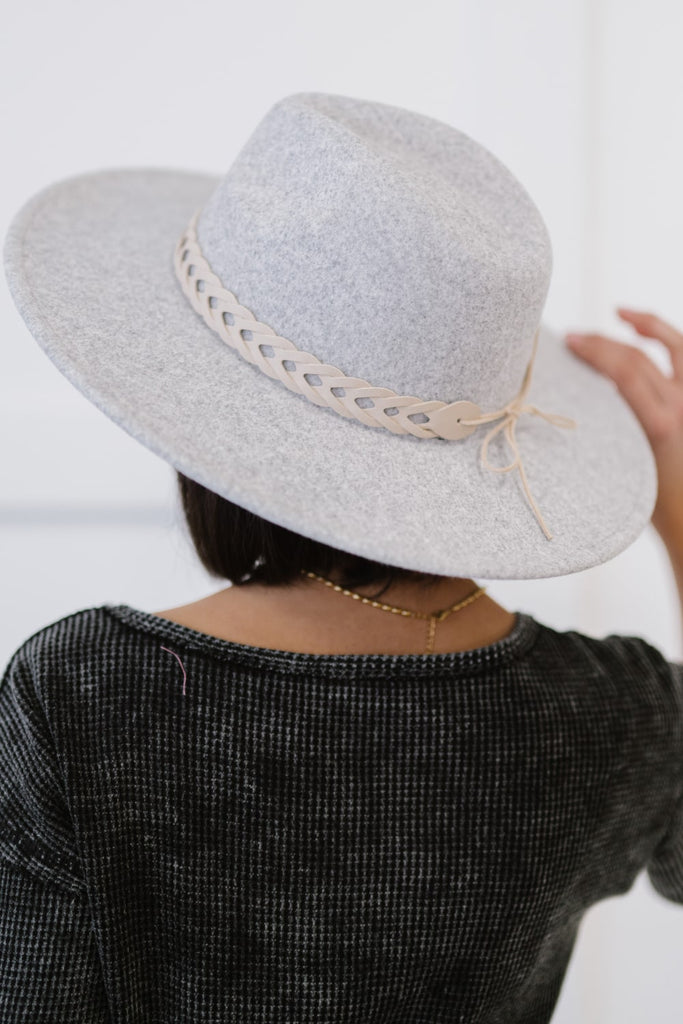 Fame Trendsetter Braided Strap Felt Fedora - Belle Donne Clothing & Accessories